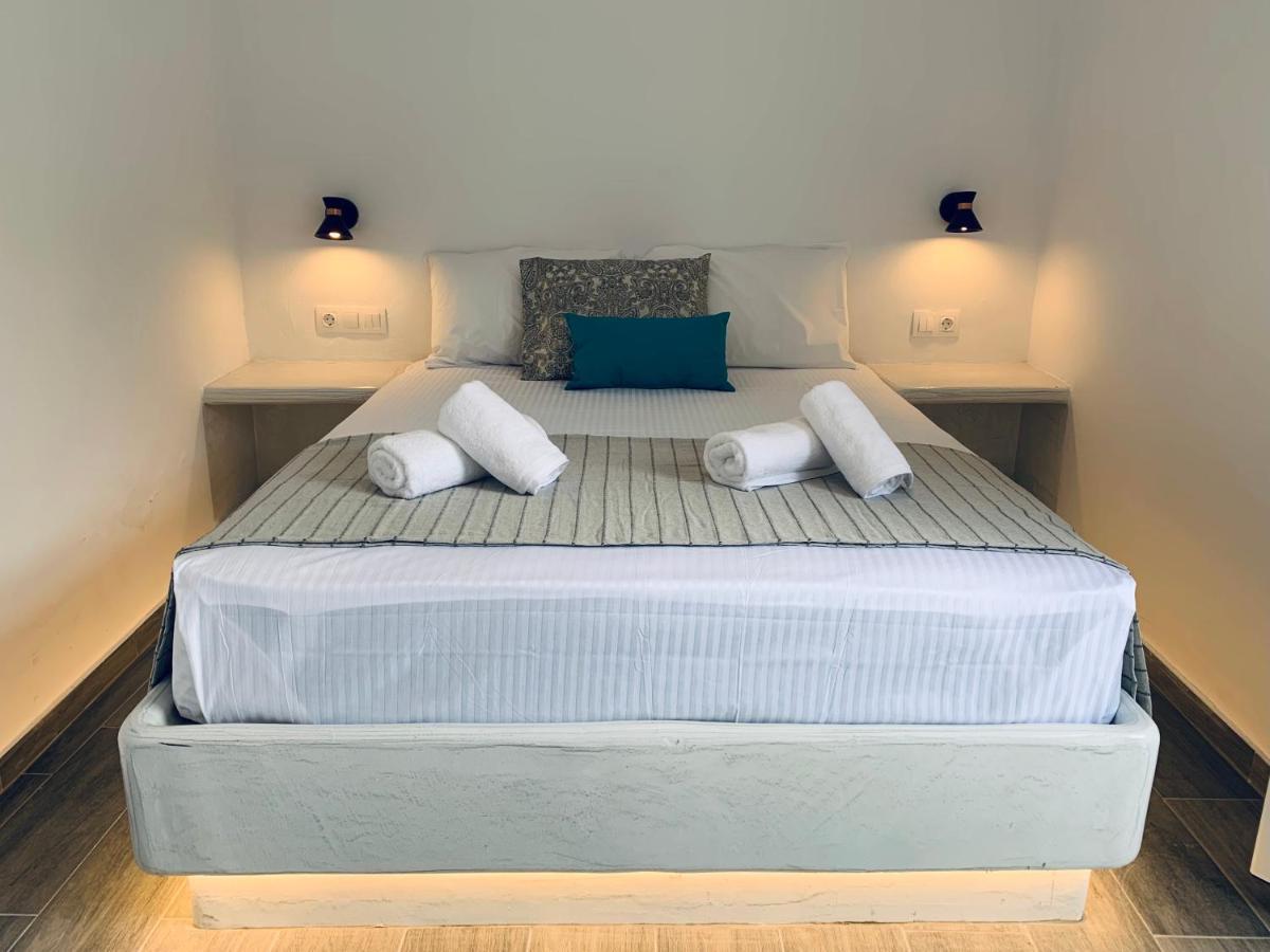 Juli'S Suites Merichas Экстерьер фото